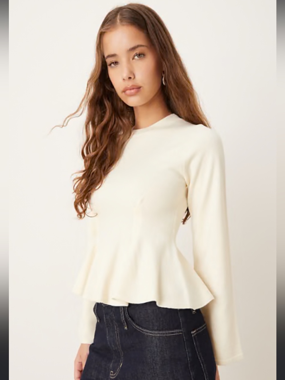 Molly Bracken Women's Cream V-Neck Peplum Sweater M/L